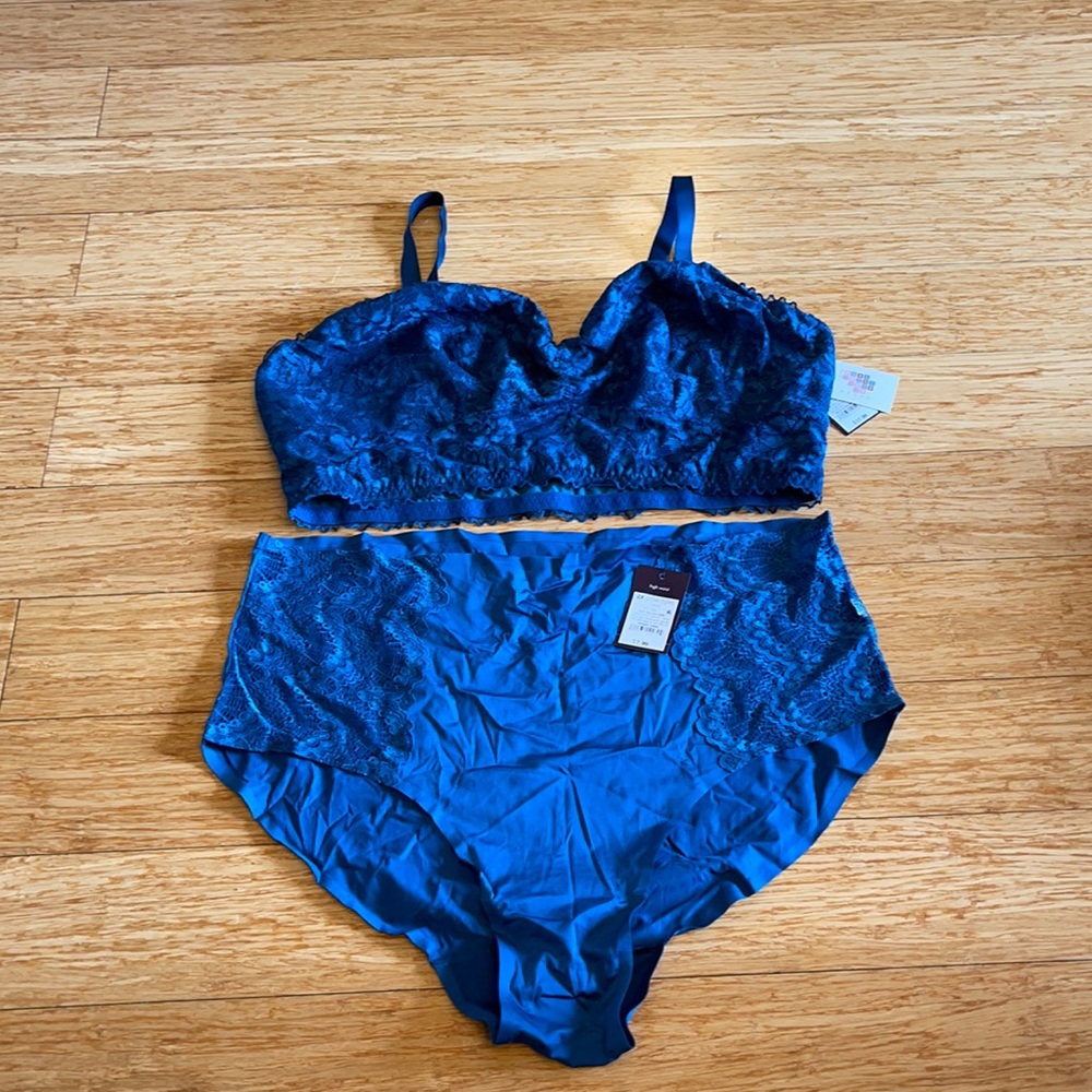 Dark teal Lingerie set
